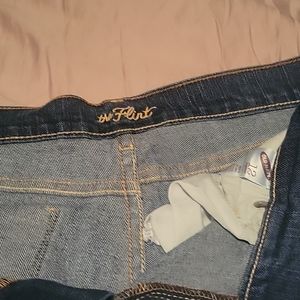 The flirt jeans